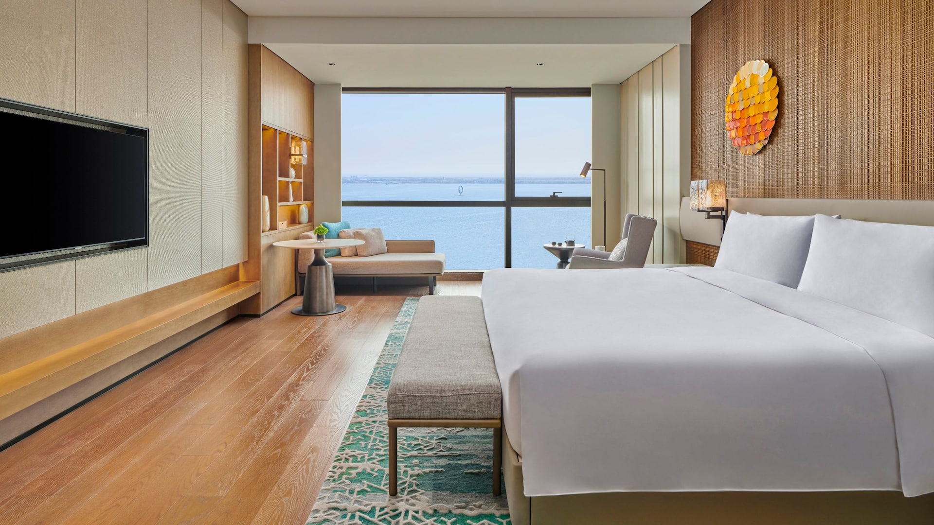 Hyatt Regency Shanghai Lingang Lake View King Room