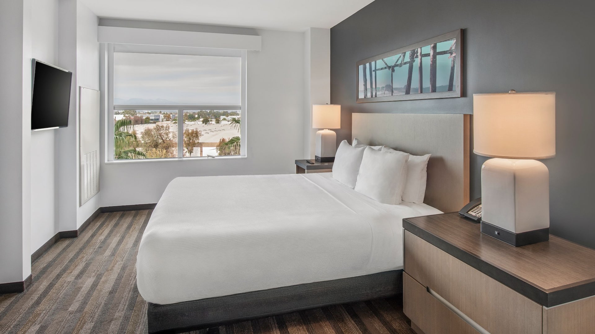 Hyatt House Irvine/John Wayne Airport Two Queens Accessible Bedroom