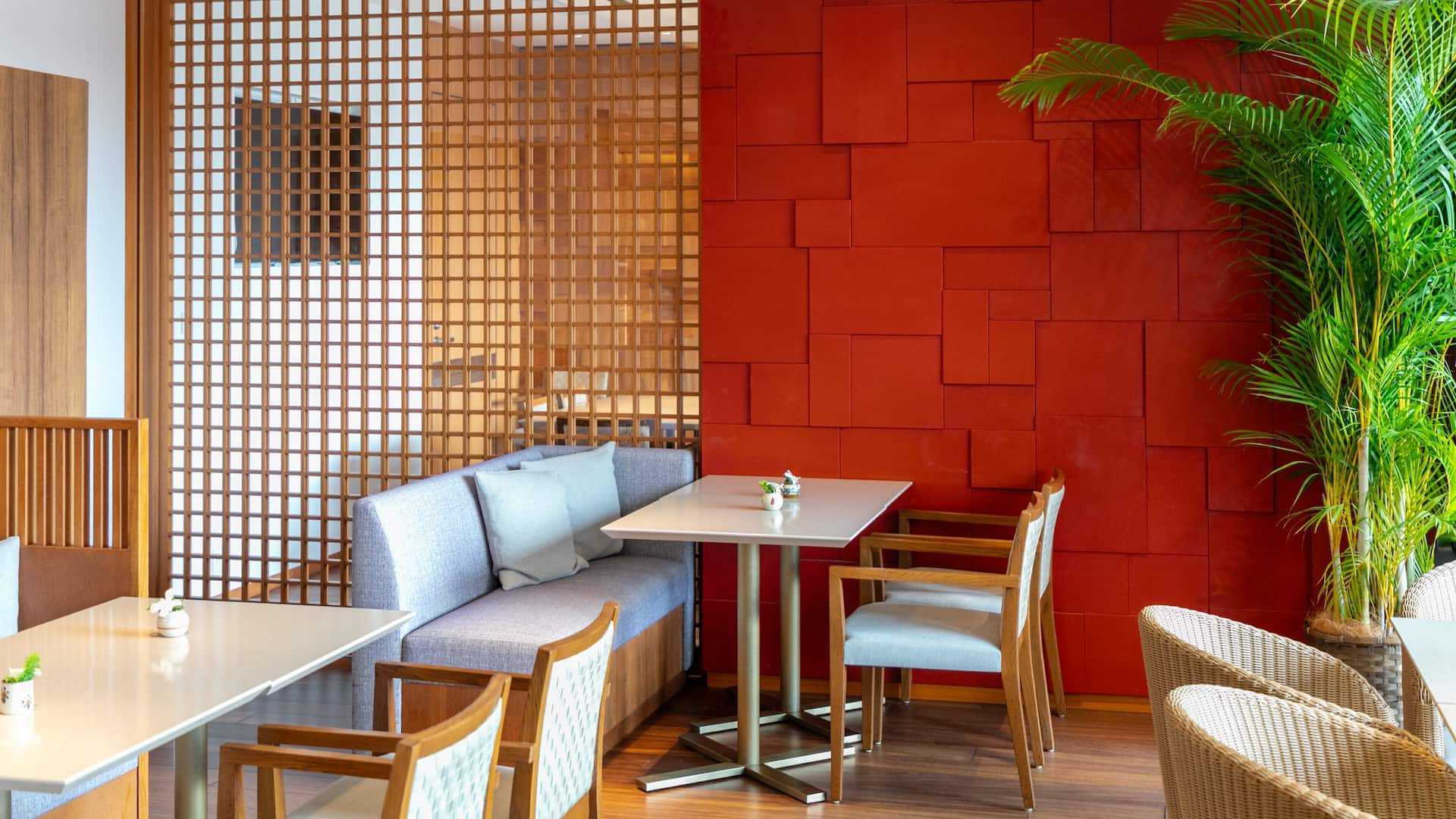 Hyatt Regency Seragaki Island, Okinawa Calm Club Lounge