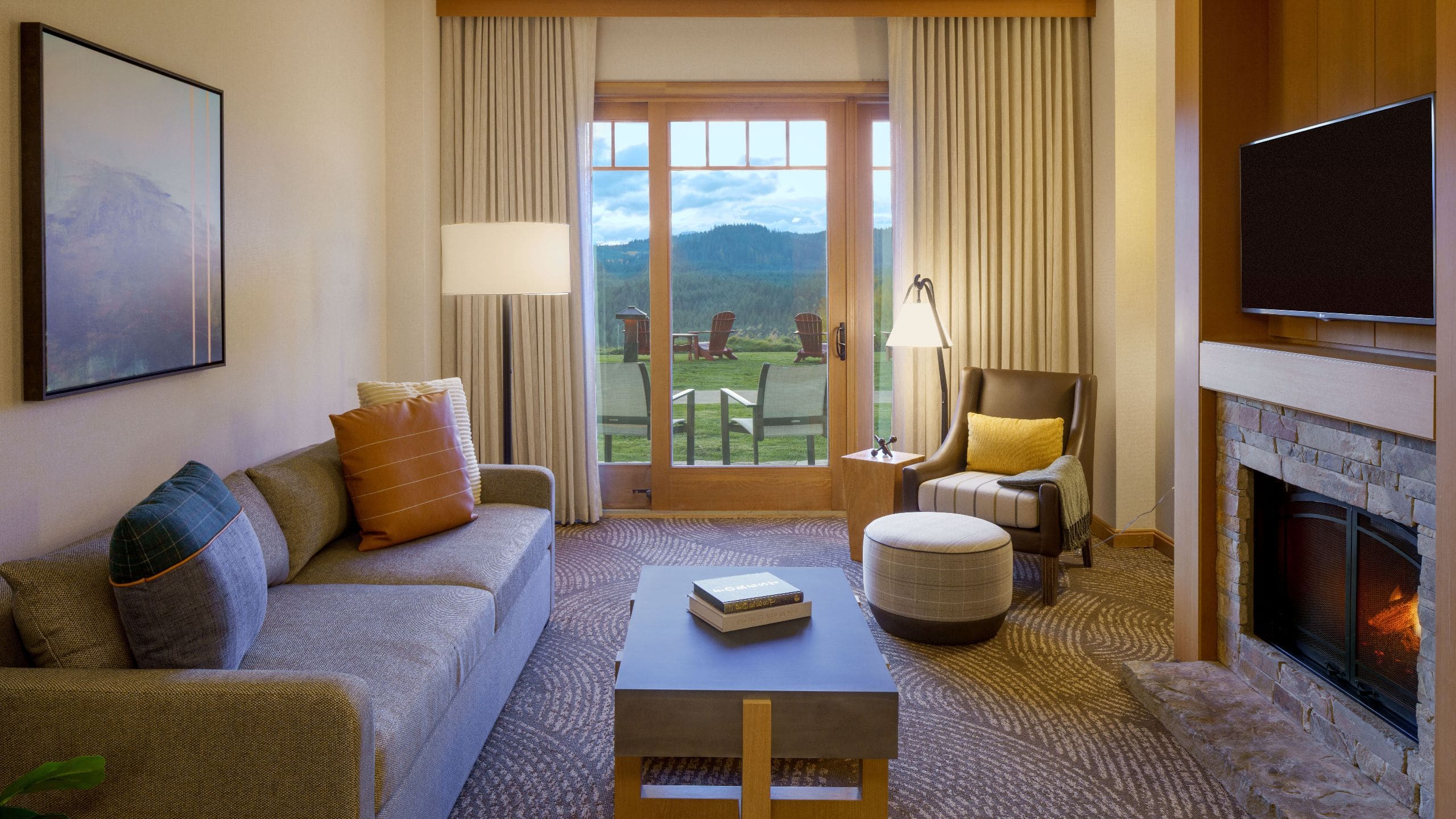 7 of 8 Suncadia Resort Lodge One Bed Living Room River