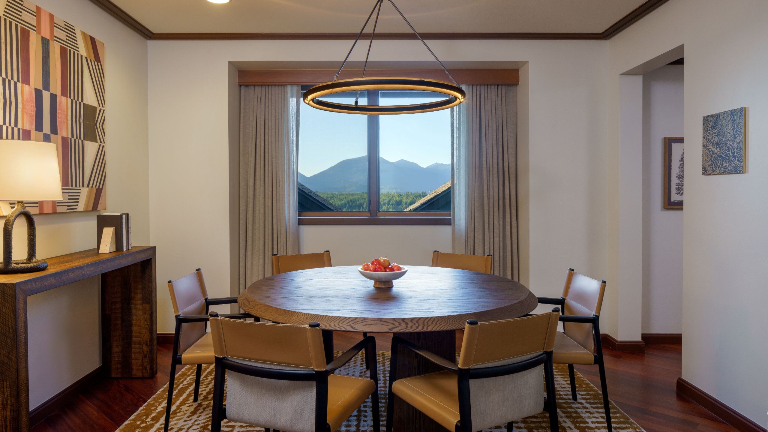 Suncadia Resort Lodge Three Bed PH Dining