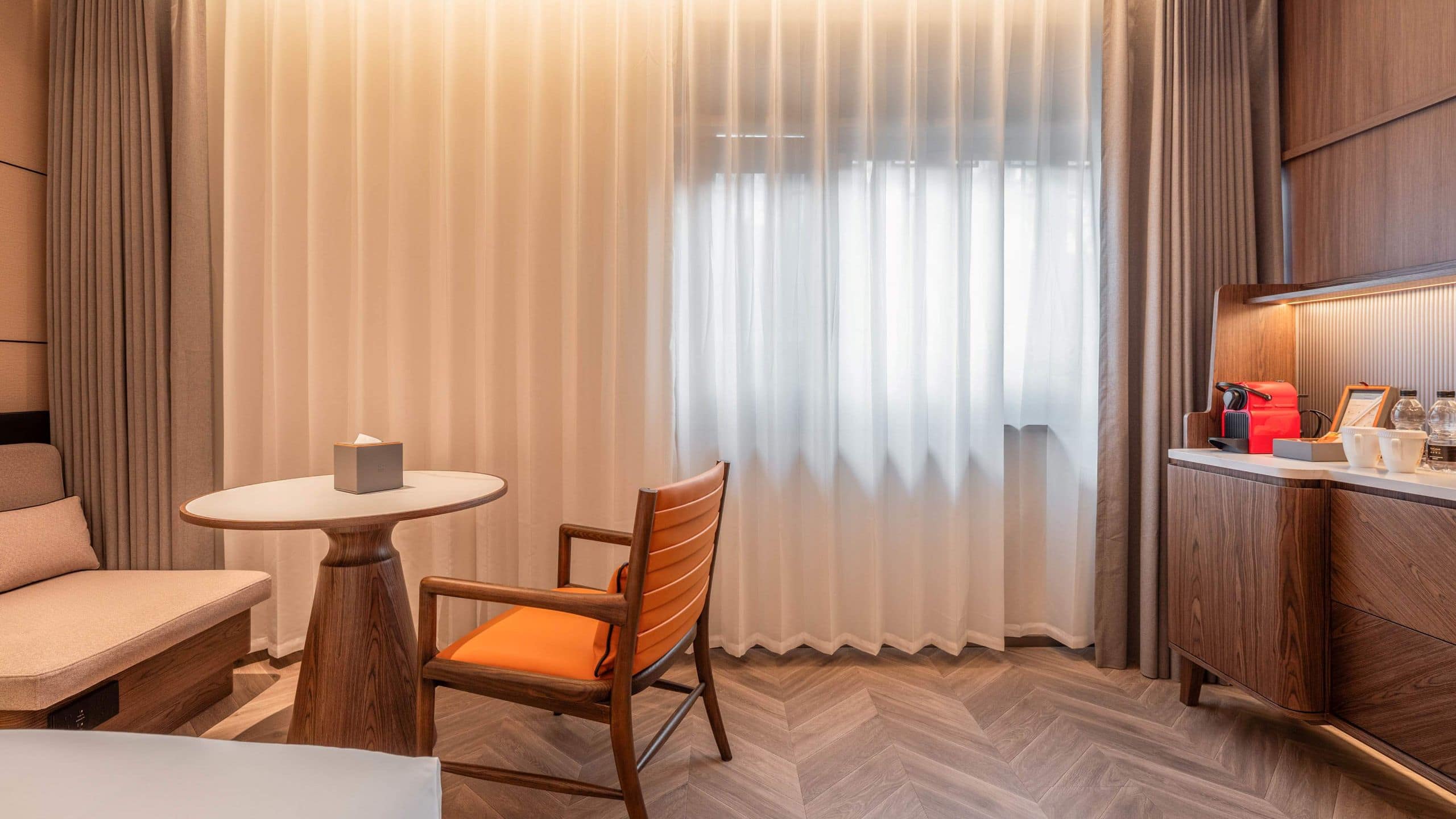 3 of 5 UrCove Nanjing Confucius Temple and Laomendong Resort Deluxe Garden Twin Curtains