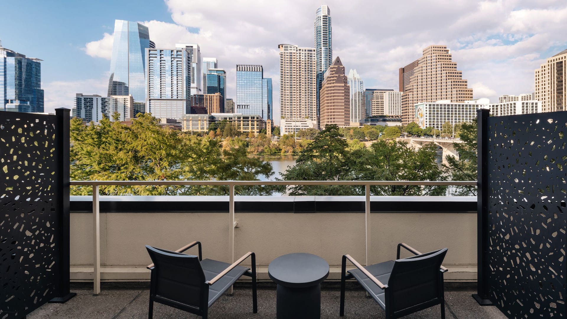 Hyatt Regency Austin Lakefront Patio