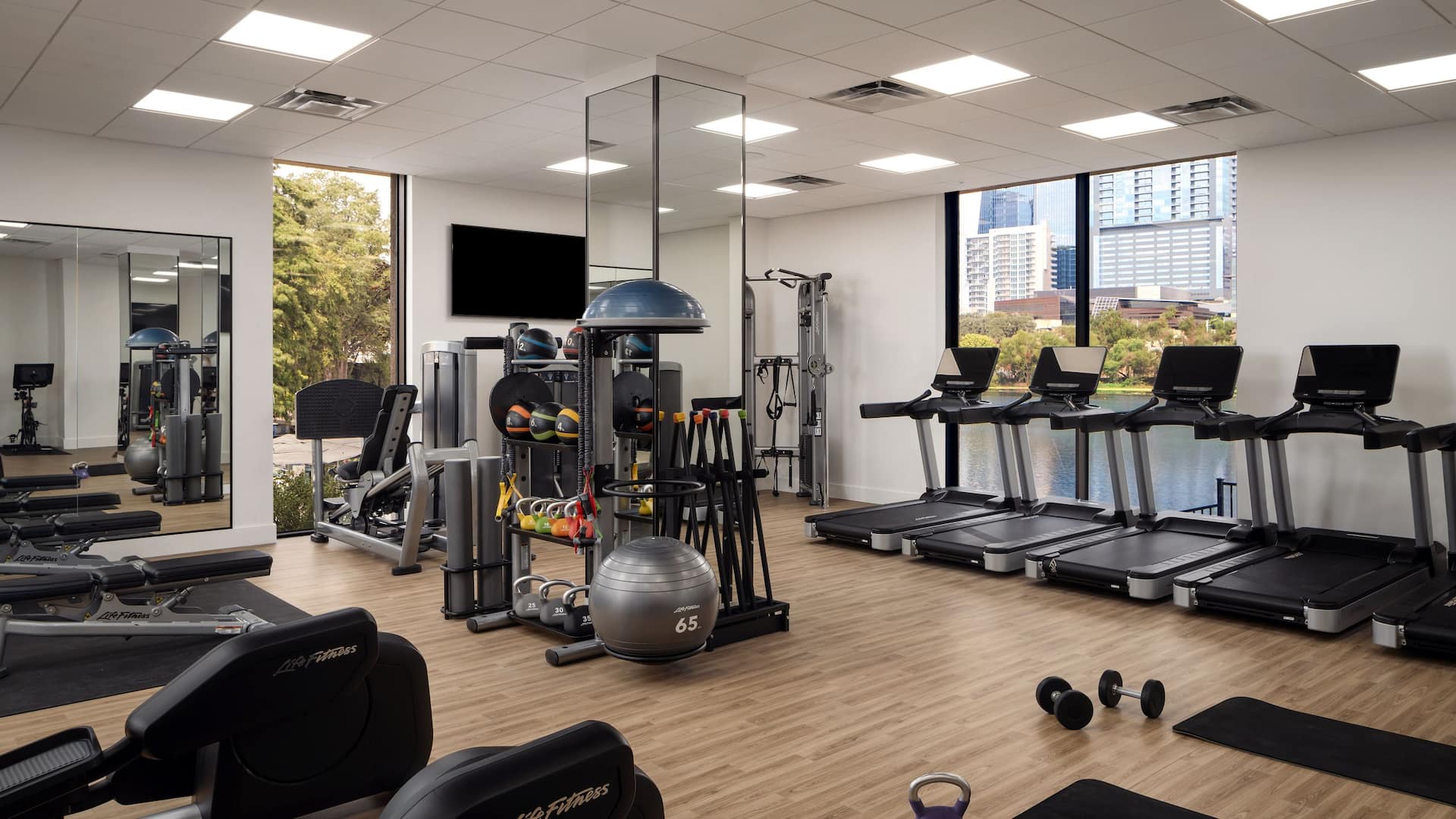 Hyatt Regency Austin Fitness Center Wide