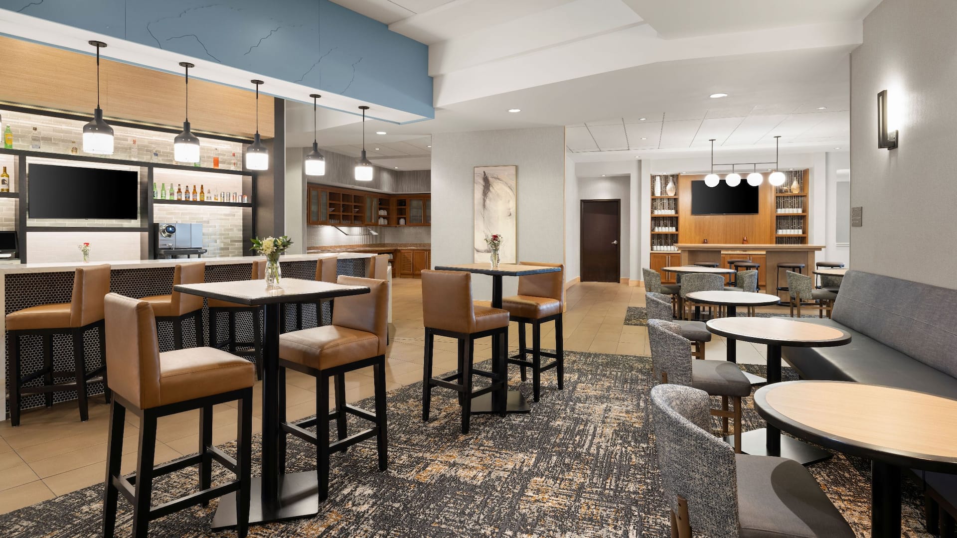 Hyatt Place Salt Lake City/Cottonwood The Placery Seating