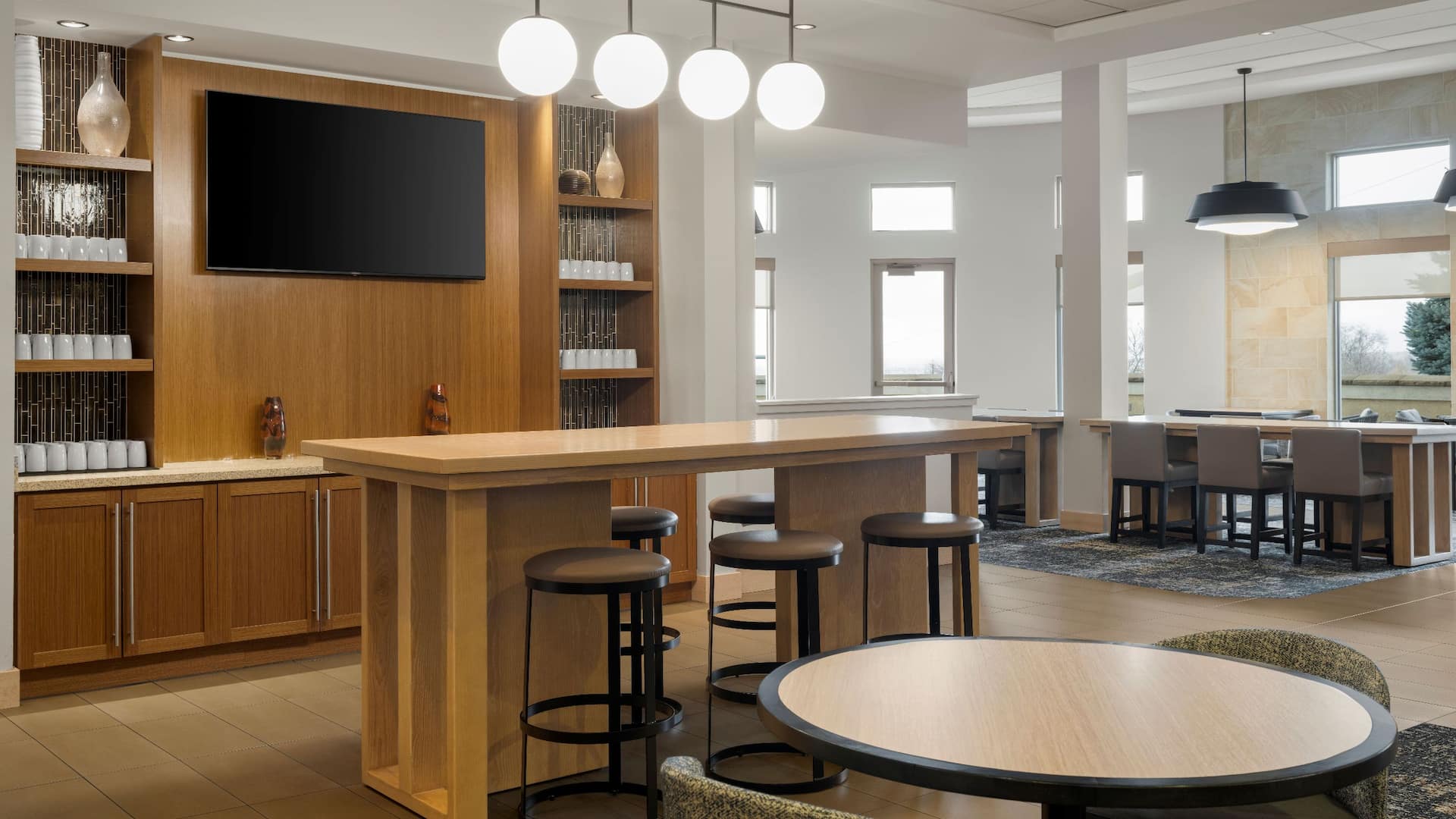 Hyatt Place Salt Lake City/Cottonwood Breakfast Seating