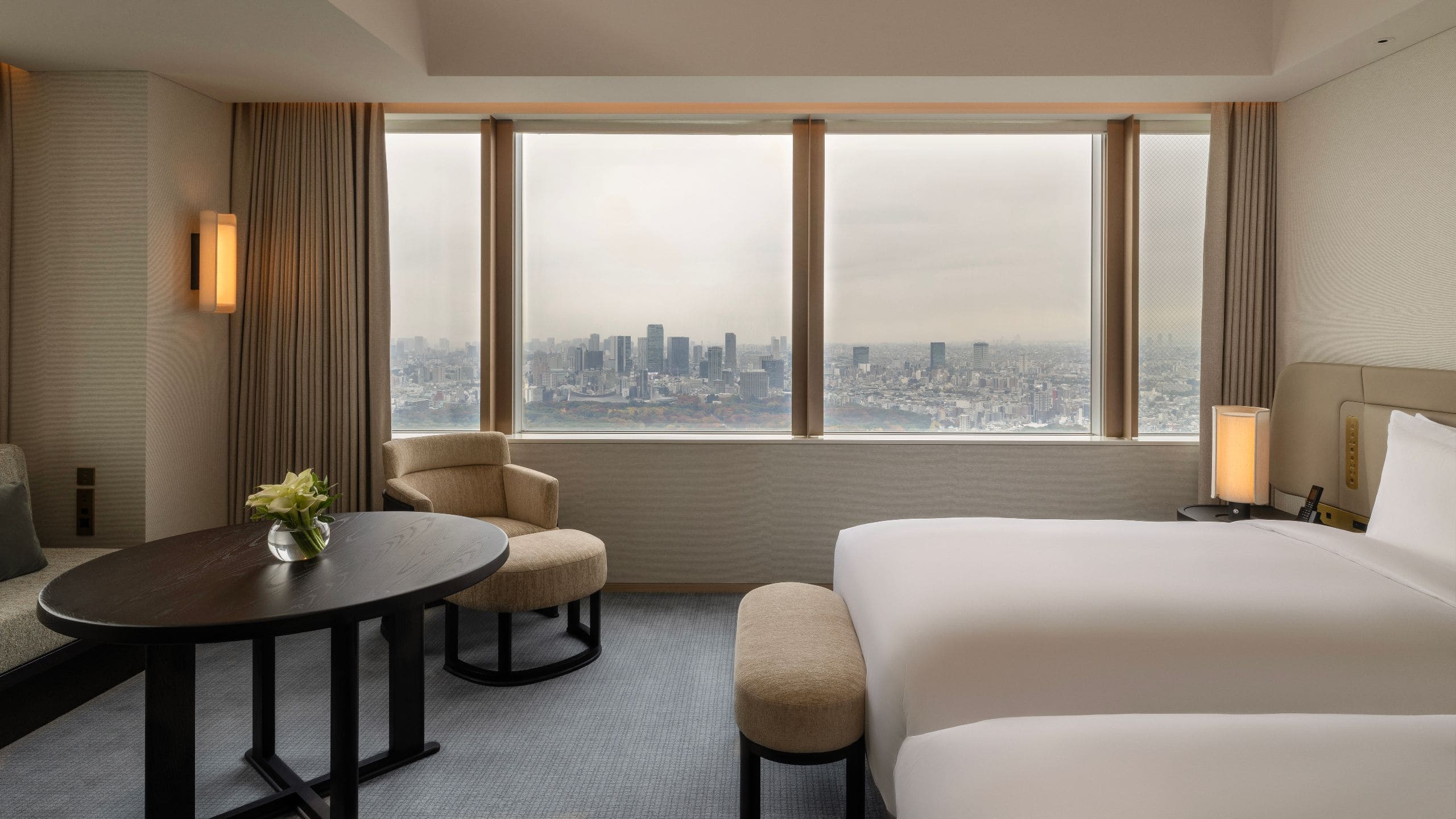 Park Hyatt Tokyo Deluxe Interior Three