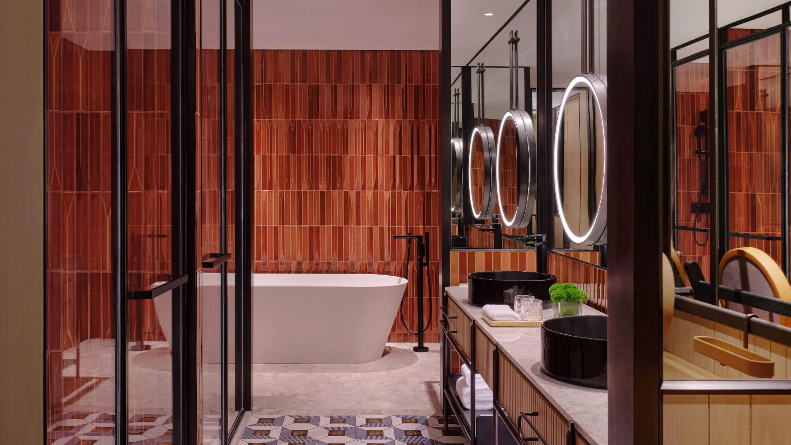 4 of 5 Hyatt Centric The Ring Chengdu Executive Suite King Bathroom