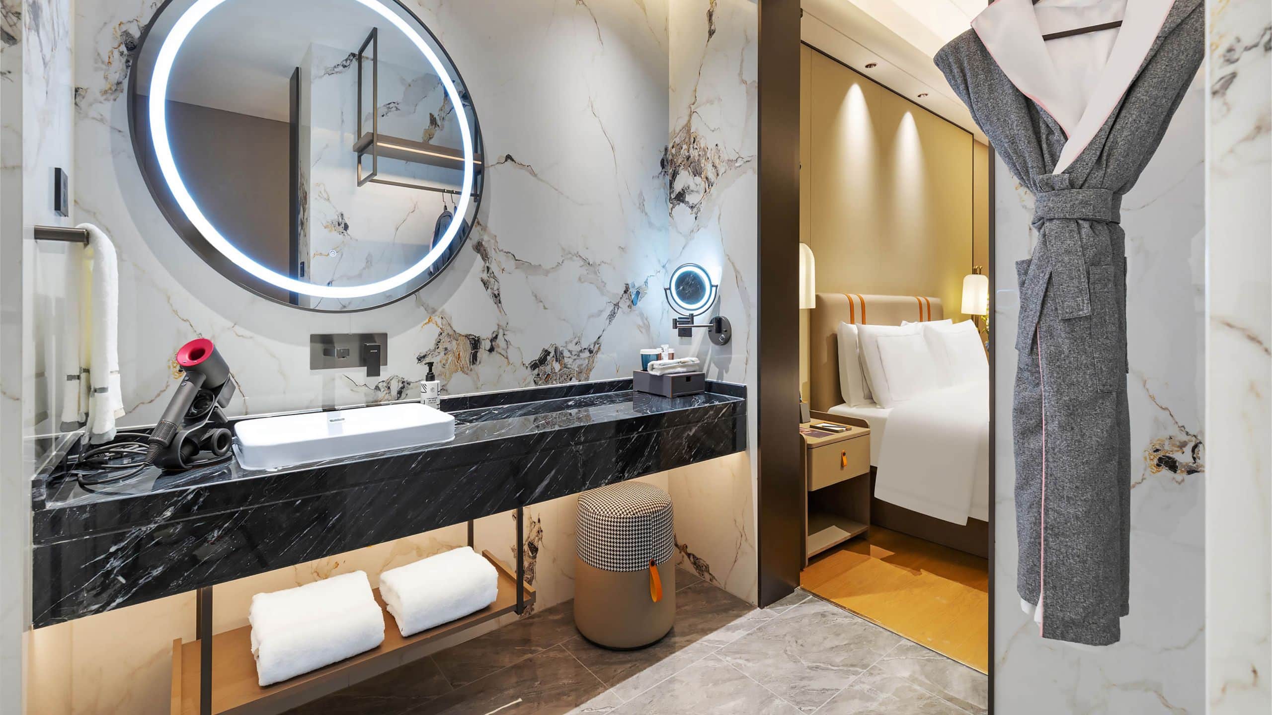 3/3 UrCove Altay Executive King Bathrobe