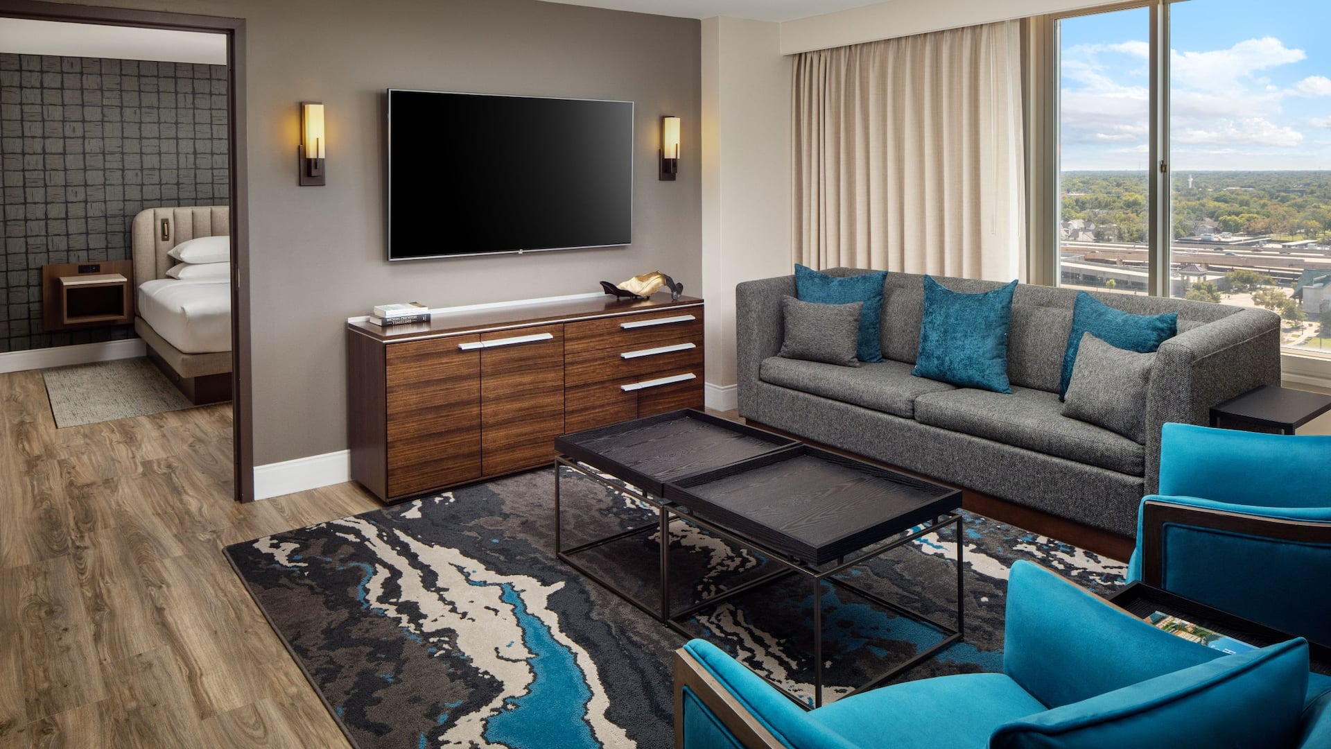 Hyatt Regency Wichita Vice Presidential Suite Overall