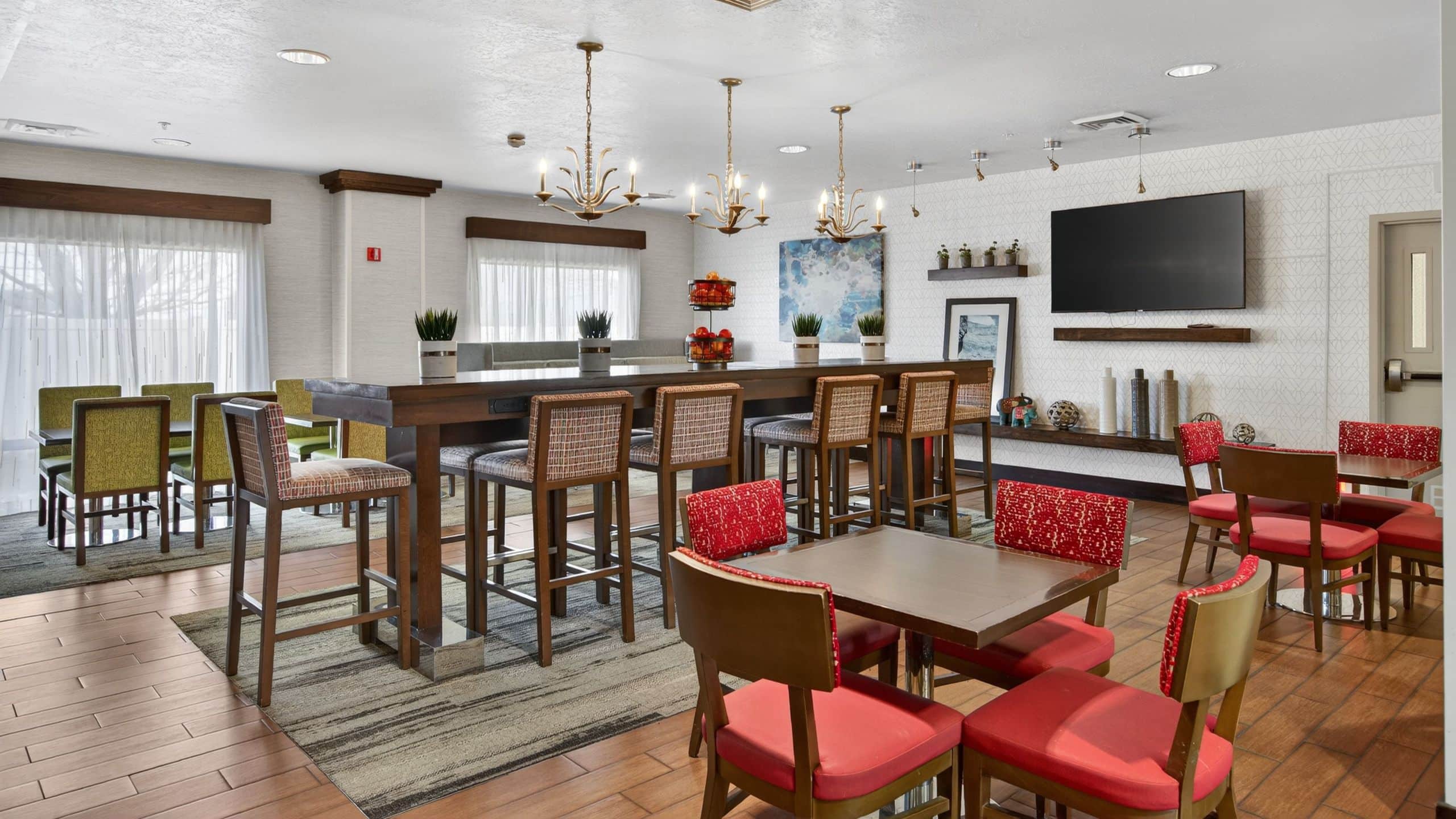 Hotel SLC  Communal Table