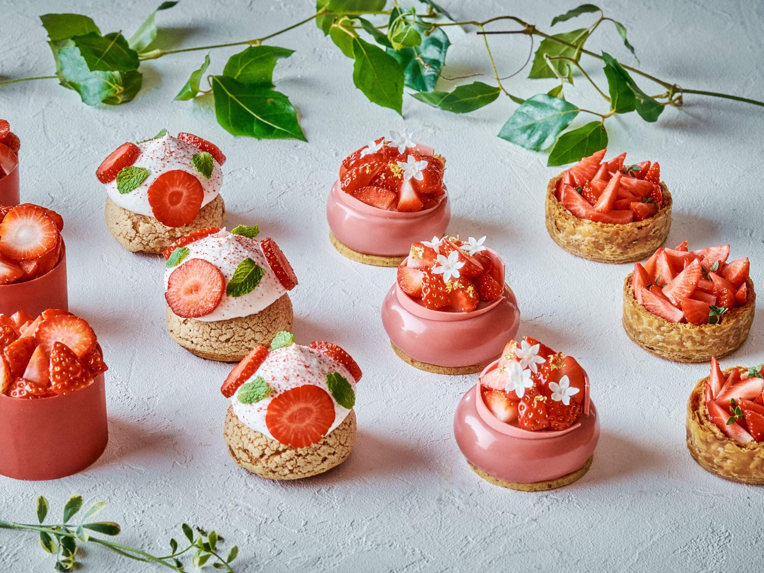 Andaz Tokyo Toranomon Hills Pastry Shop Strawberry Sweets