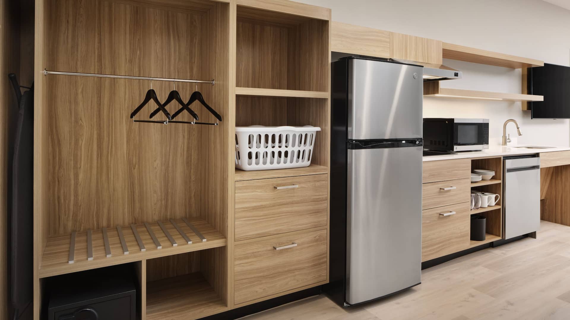 Hyatt Studios Huntsville Accessible Wardrobe