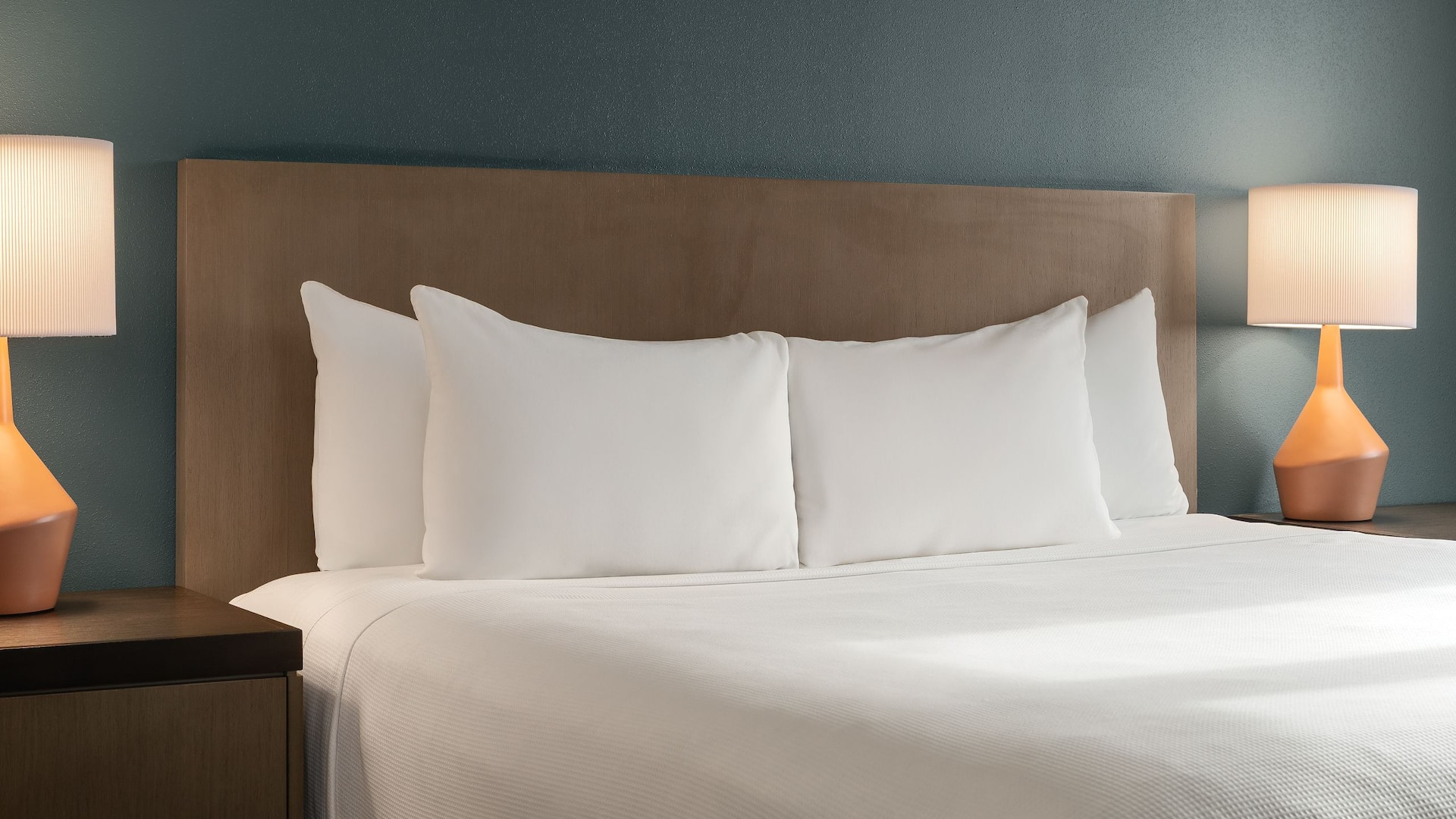 3 of 5 Hyatt House Charleston/Historic District King Bed