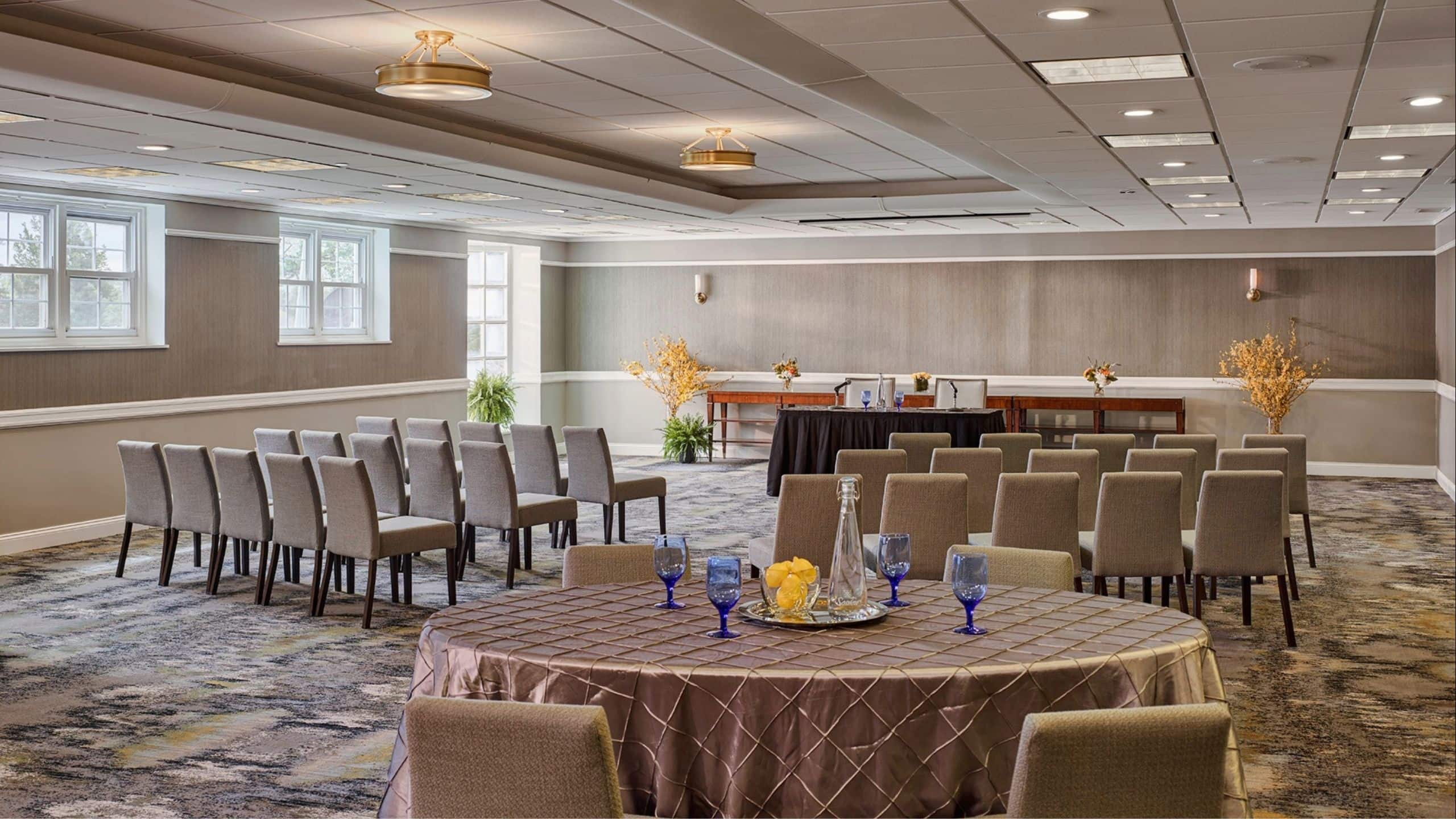 Seaview Hotel Meeting Room Set