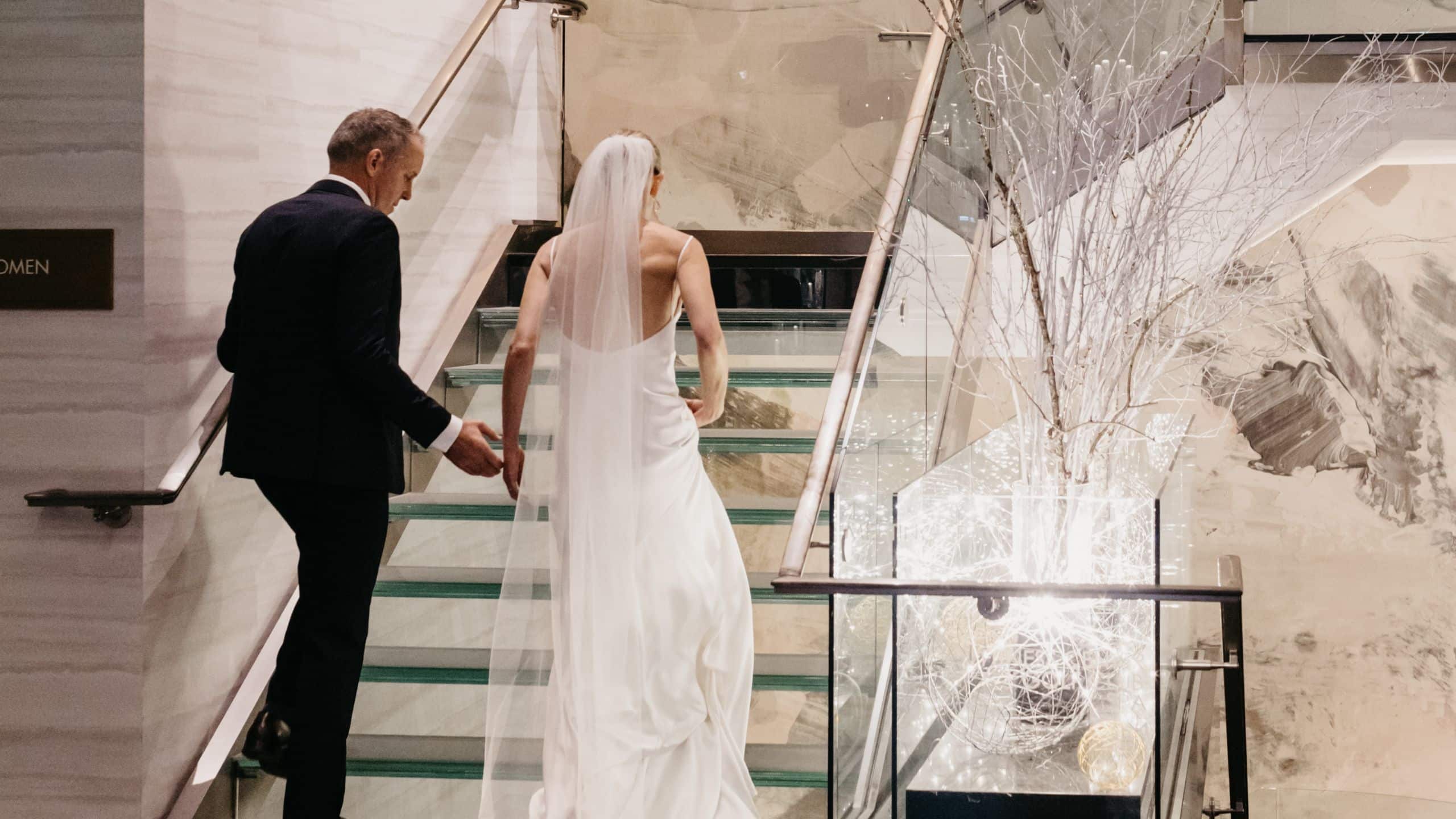 Hotel 1000 Couple Stairs