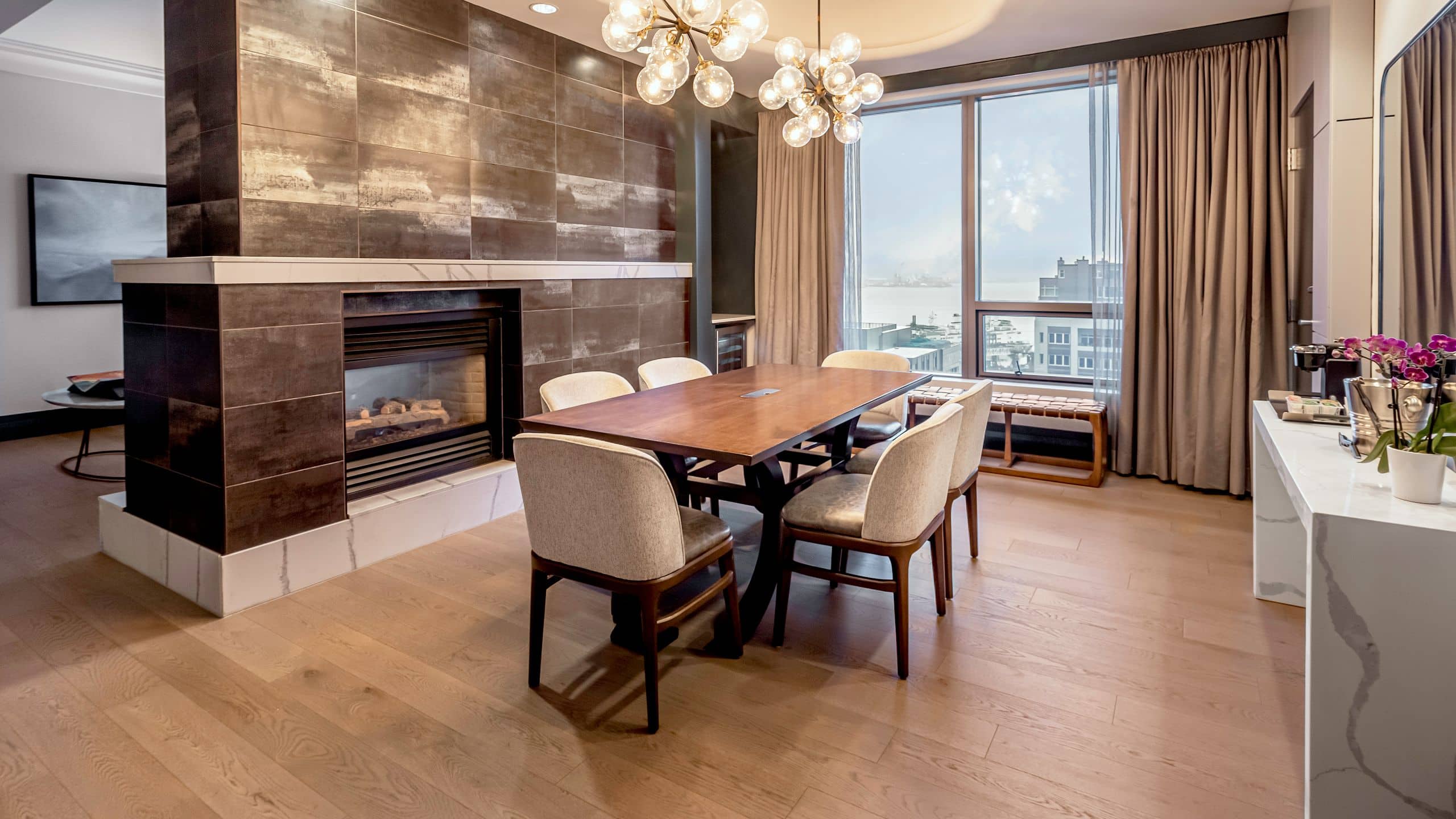 5 of 6 Hotel 1000 Presidential Dining Room